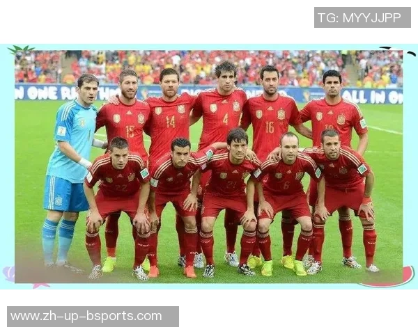 足球传奇现役球员的辉煌历程与未来展望解析